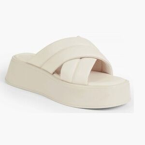 NWT Vagabond Sandals 39 Courtney Platform Off-White Minimalist Neutral Modern